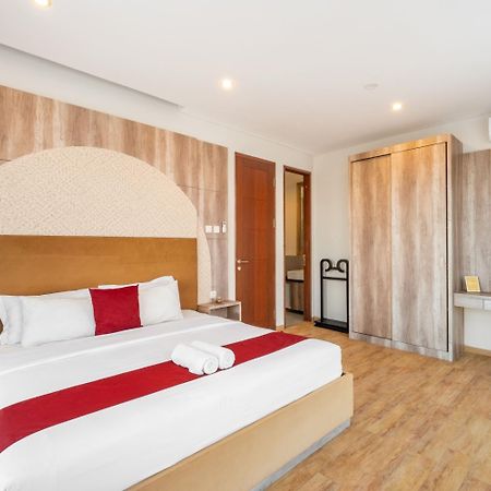 Cove Villa Prana ジンバラン エクステリア 写真