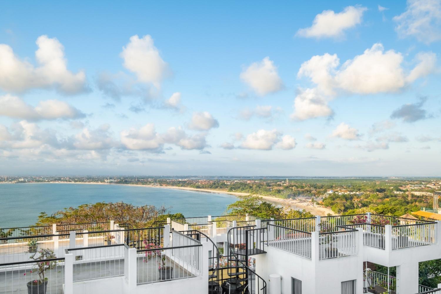 Cove Villa Prana ジンバラン エクステリア 写真